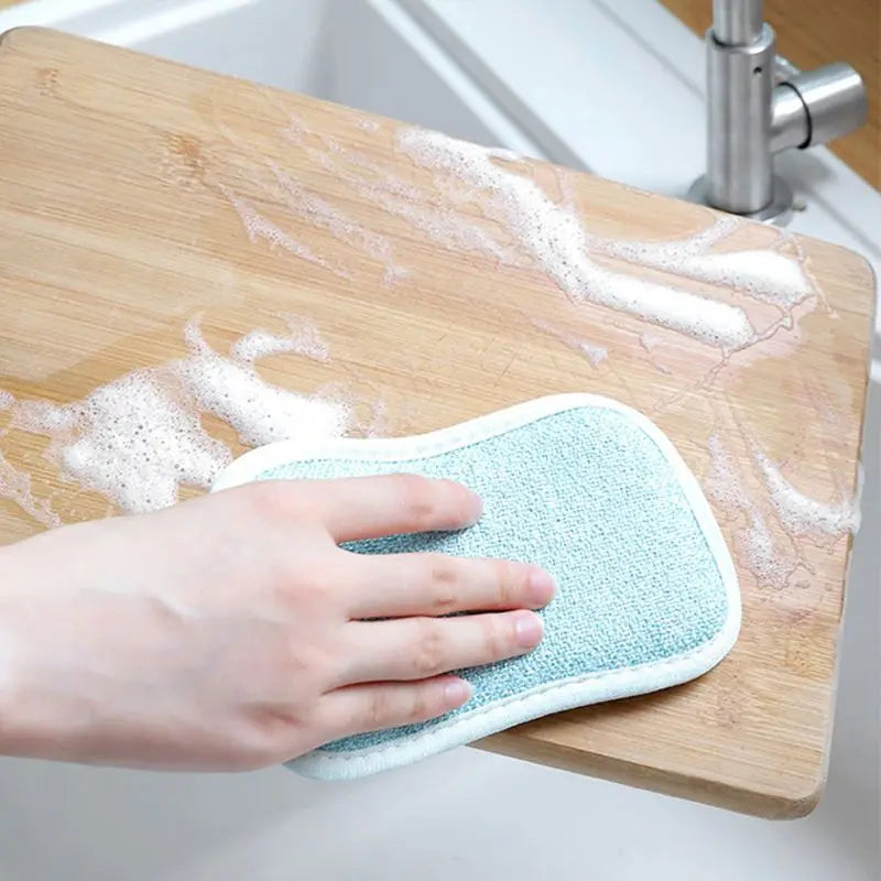 Reusable Double-sided Microfiber Dishwashing Sponge.