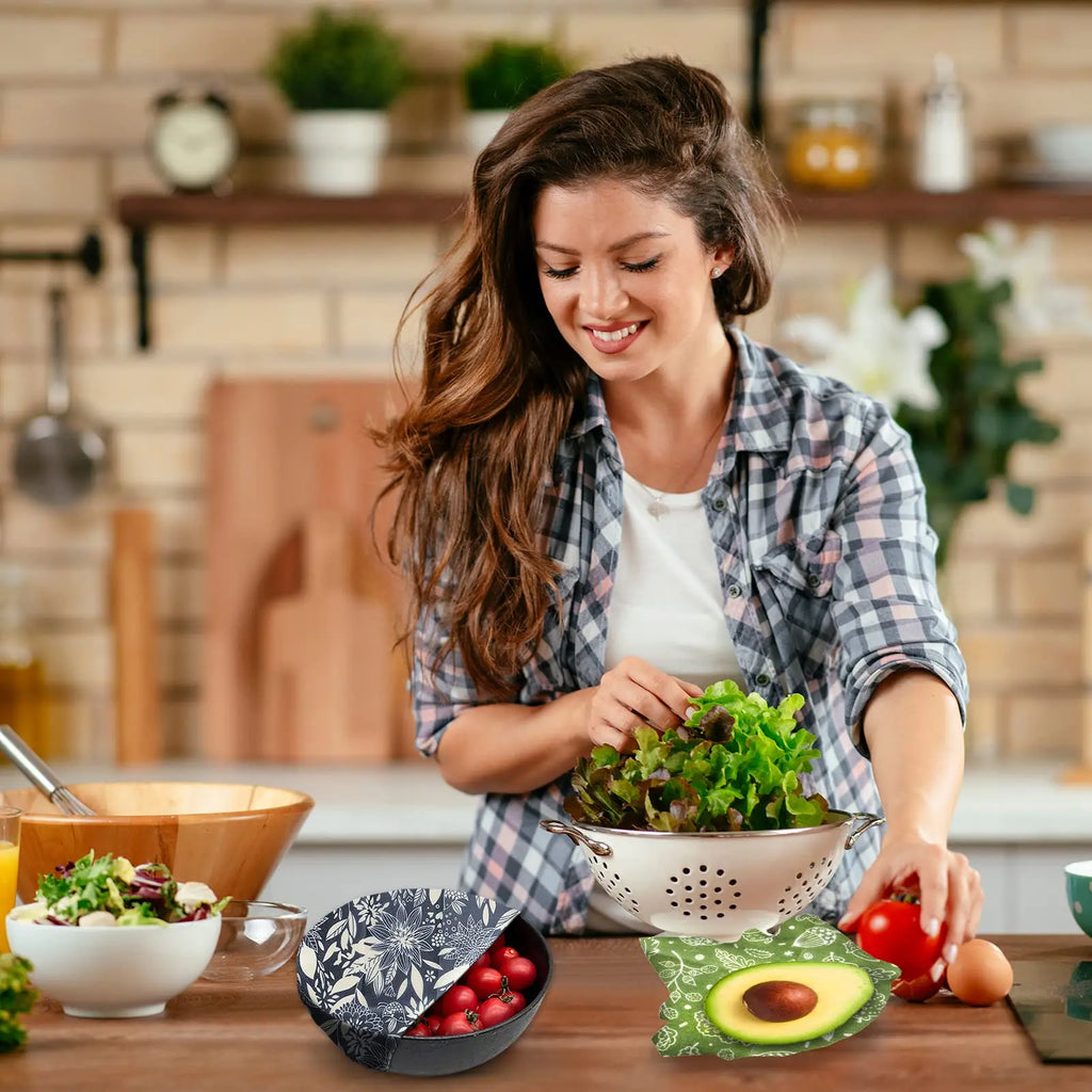Reusable Beeswax Eco-Friendly Plastic free Food Wraps.